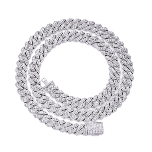 Royal Jewelry and Watches Moissanite Cuban Chain Necklace with Sparkling Diamond-Like Details